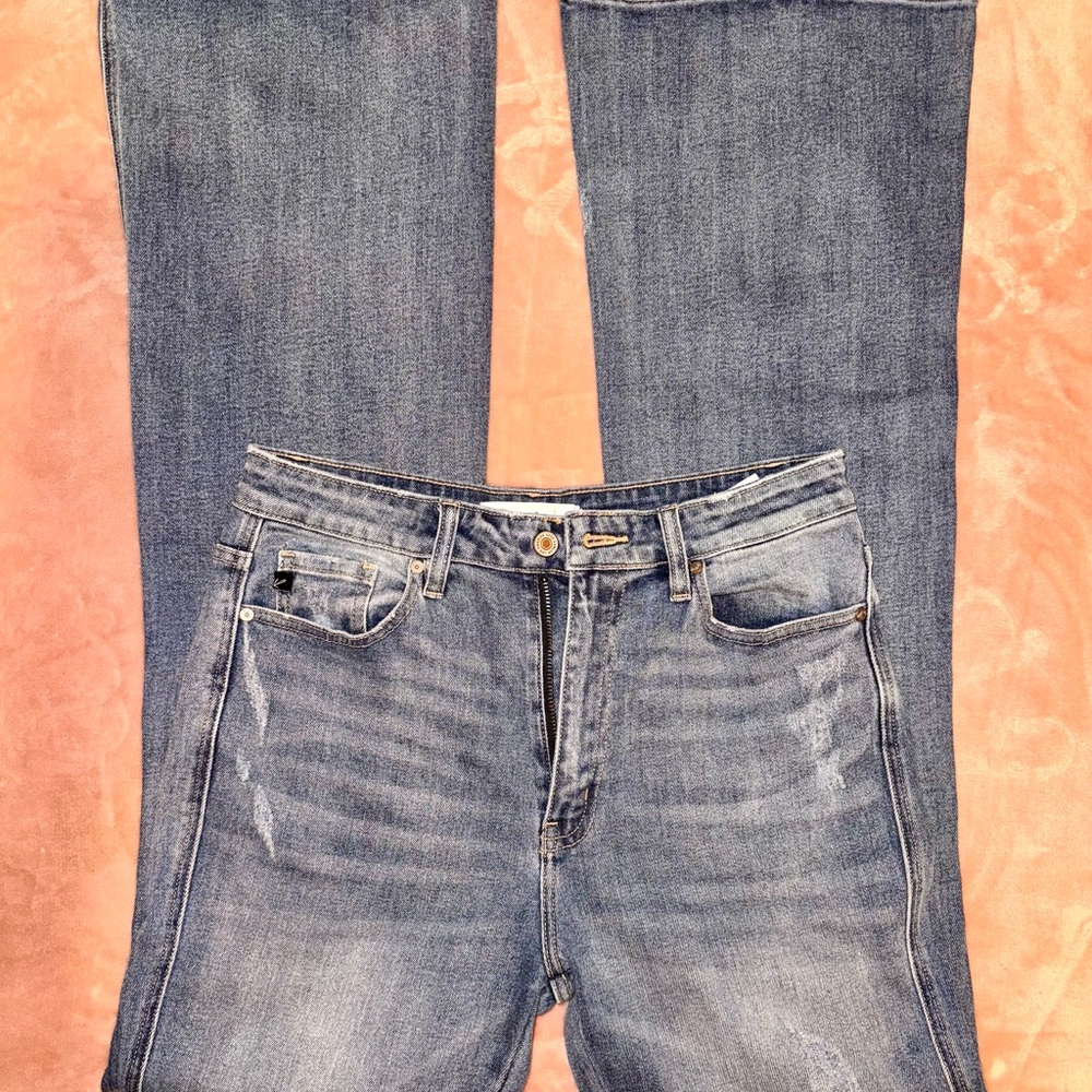 Kancan distressed flare blue jeans SIZE 9/28